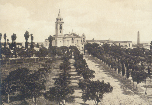 Plaza e Iglesia del Pilar