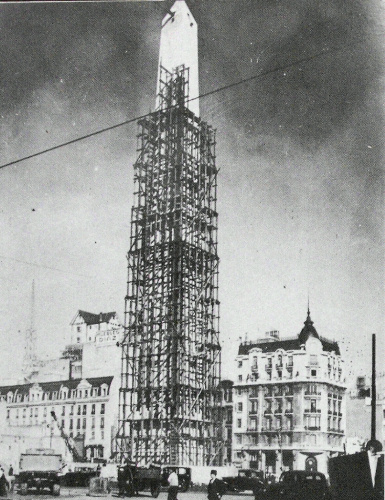 Construccin del obelisco