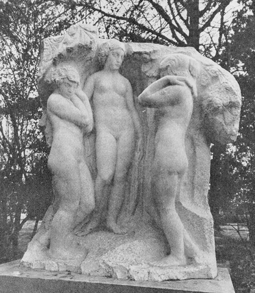 Estatua - Tres mujeres