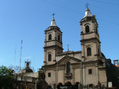Nuestra Se&ntilde;ora del Rosario
y Convento de Santo Domingo